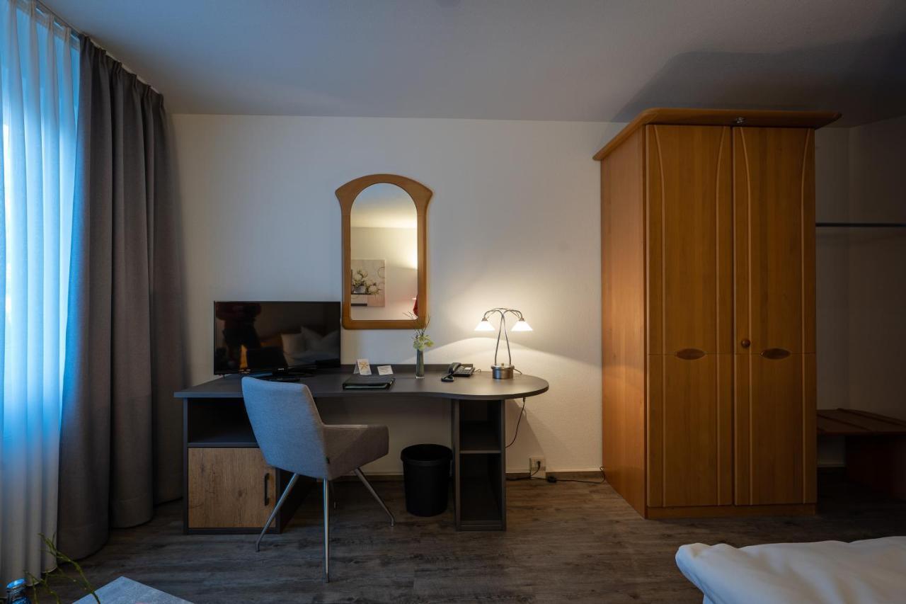 Hotel Pfaelzer Hof Braunschweig Bagian luar foto