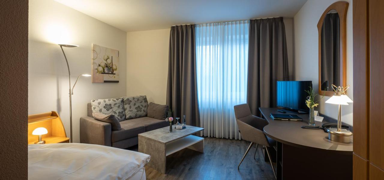 Hotel Pfaelzer Hof Braunschweig Bagian luar foto
