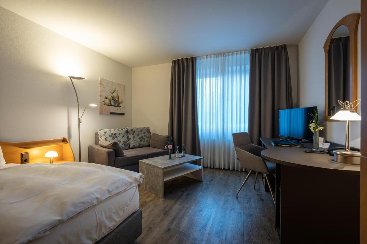 Hotel Pfaelzer Hof Braunschweig Bagian luar foto