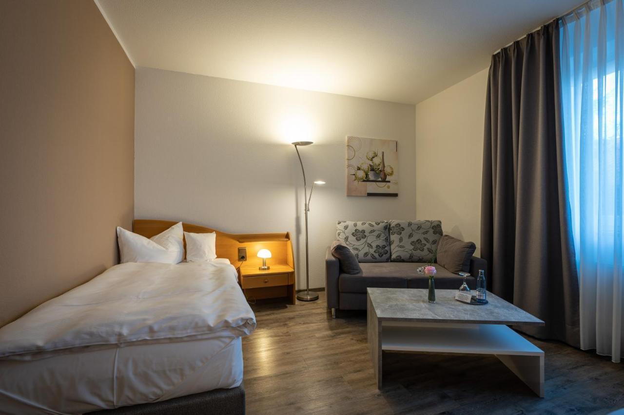 Hotel Pfaelzer Hof Braunschweig Bagian luar foto