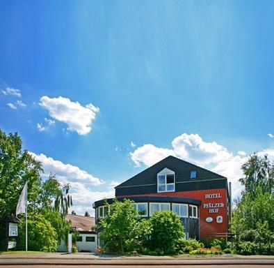 Hotel Pfaelzer Hof Braunschweig Bagian luar foto